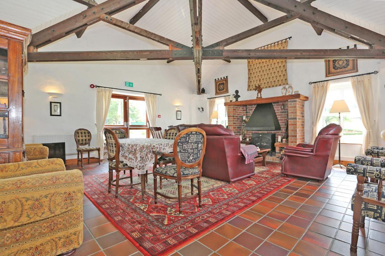 The Courtyard B&B Bunratty Exterior foto