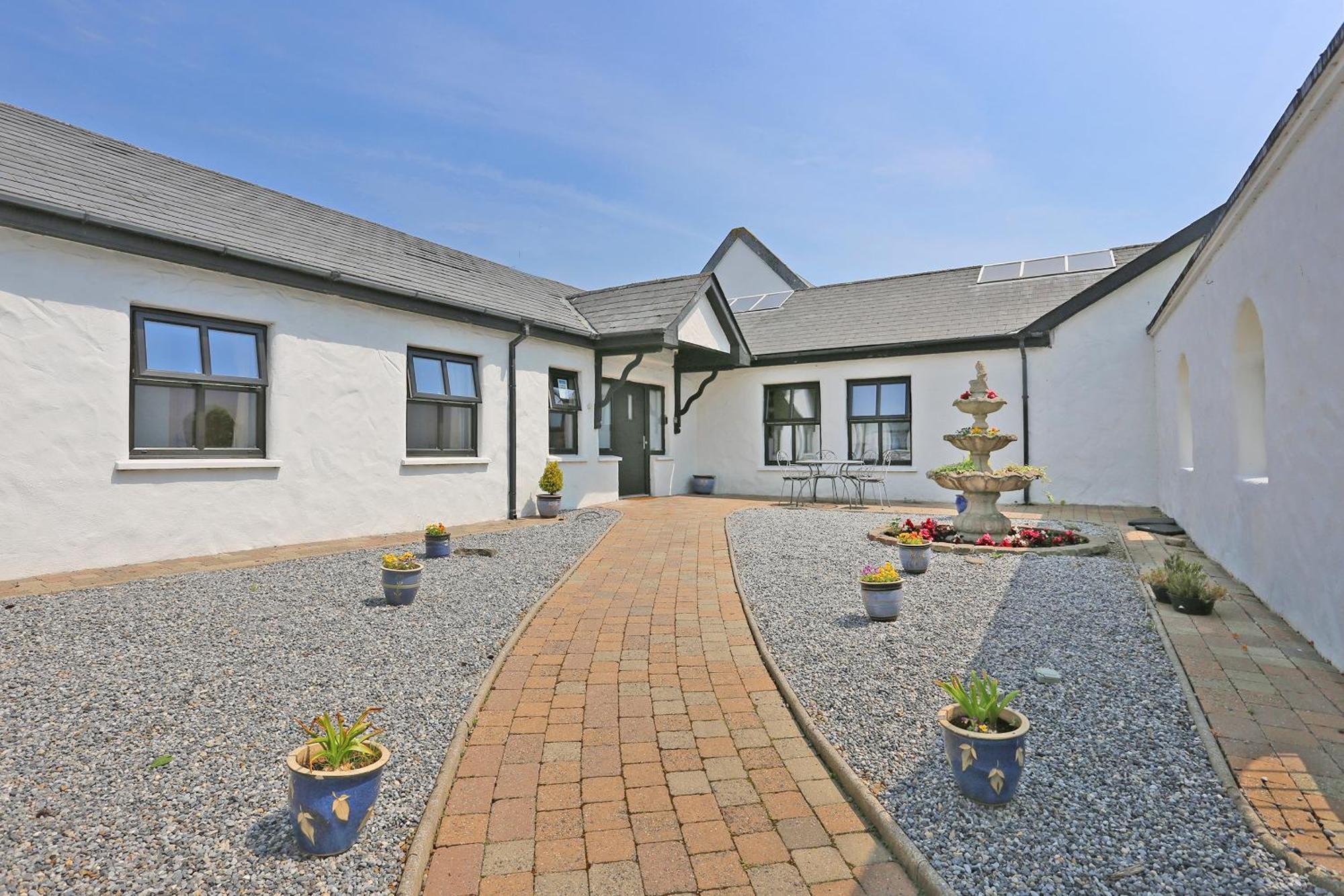 The Courtyard B&B Bunratty Exterior foto